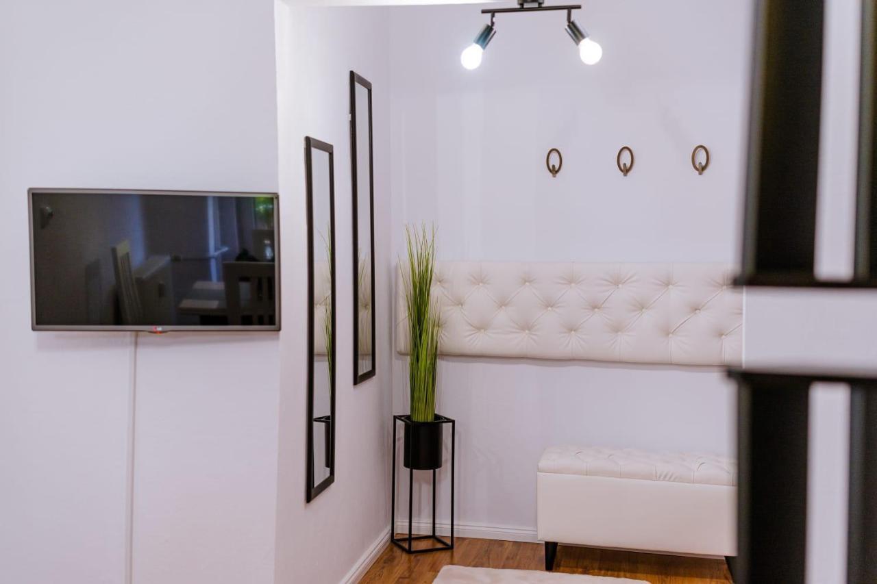 Eunice Apartament Oradea Exterior foto